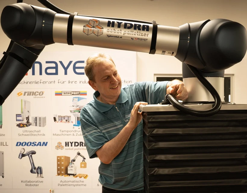 Manfred Göschl, Beratung für Robotik und Kunststofftechnik, FJ Mayer